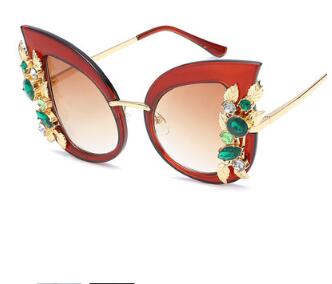 Diamond-encrusted personalized frame fashion sunglasses