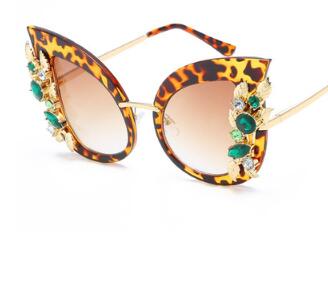 Diamond-encrusted personalized frame fashion sunglasses