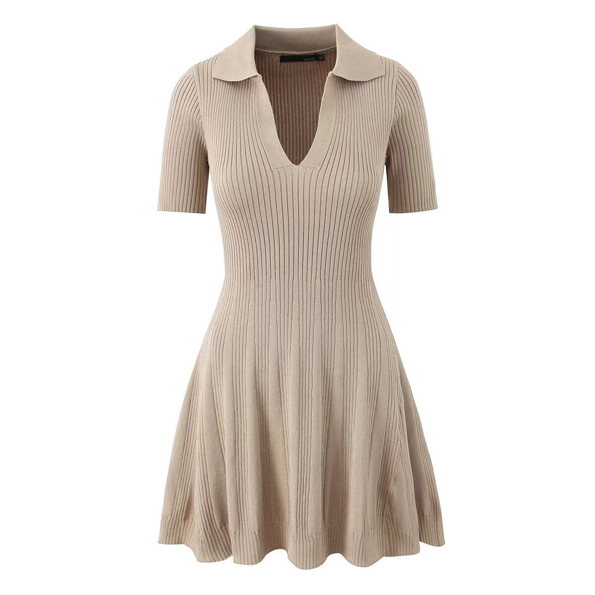 Fashionable waist cinched V-neck short sleeved knitted jumpsuit short skirt