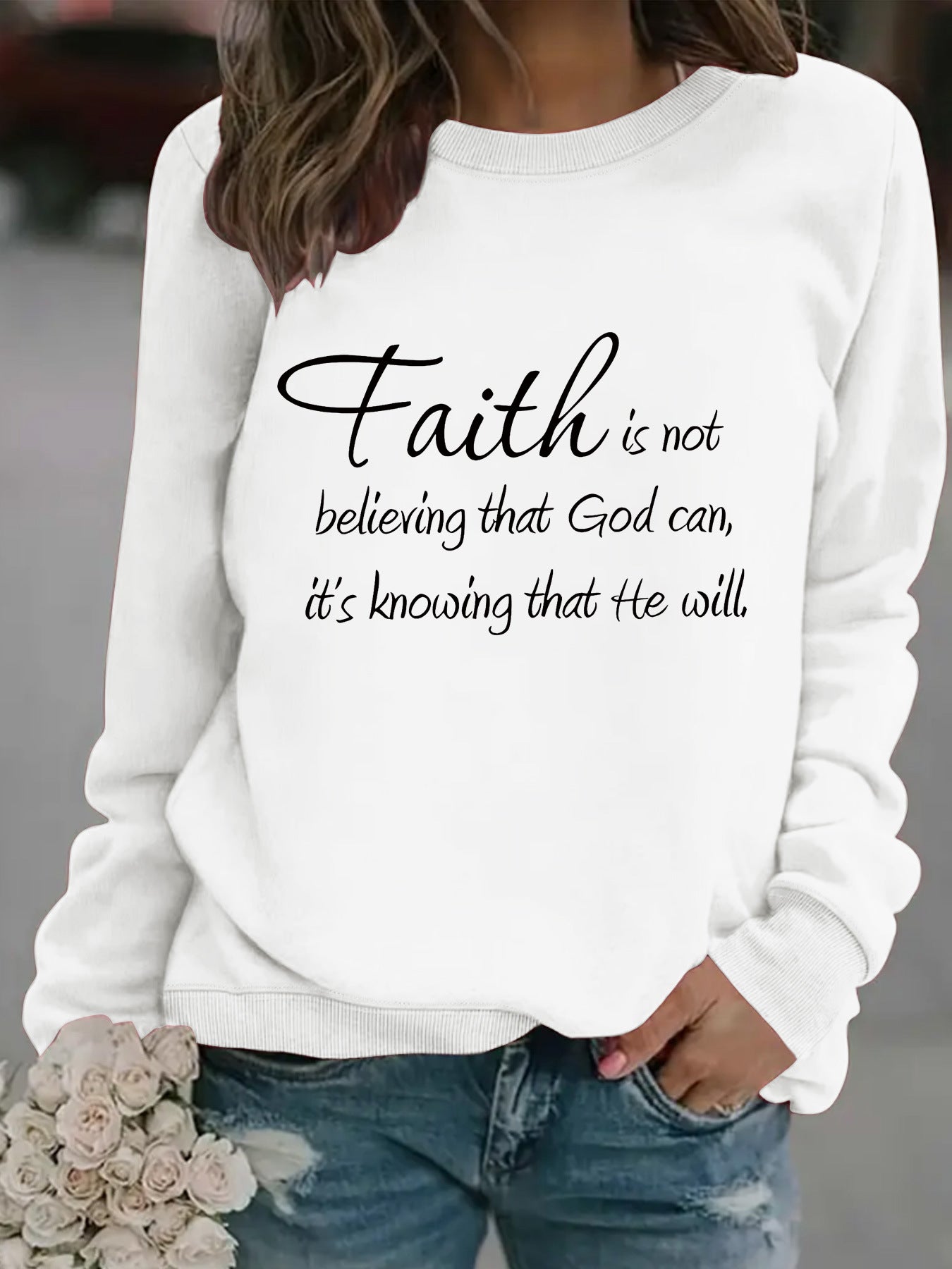 Round neck faith is printed pullover sweatshirt