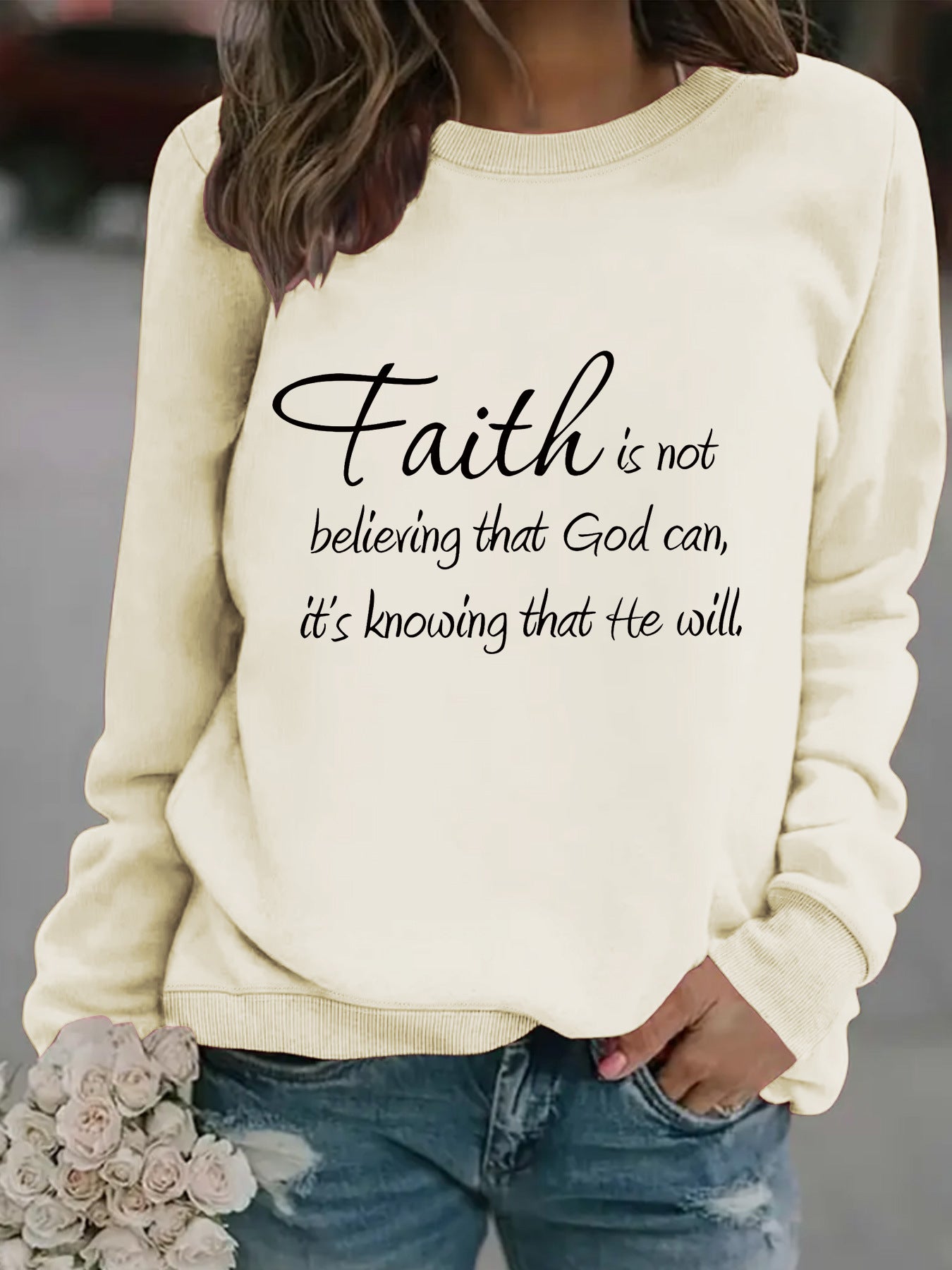 Round neck faith is printed pullover sweatshirt