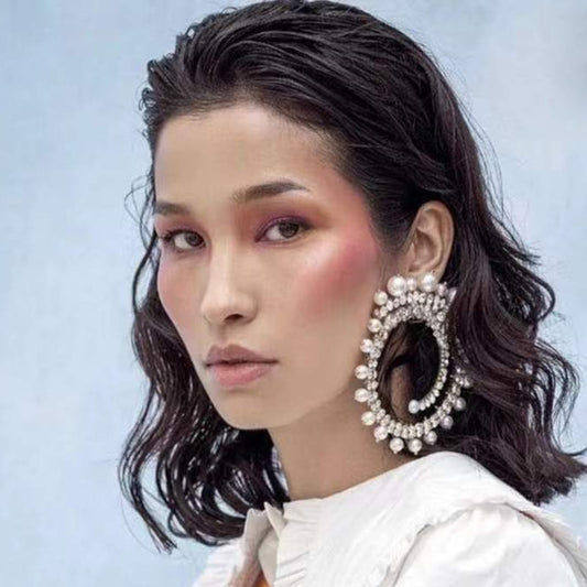 Popular Earrings Fashion Catwalk Irregular Pearl Oversized Round Diamond Earrings