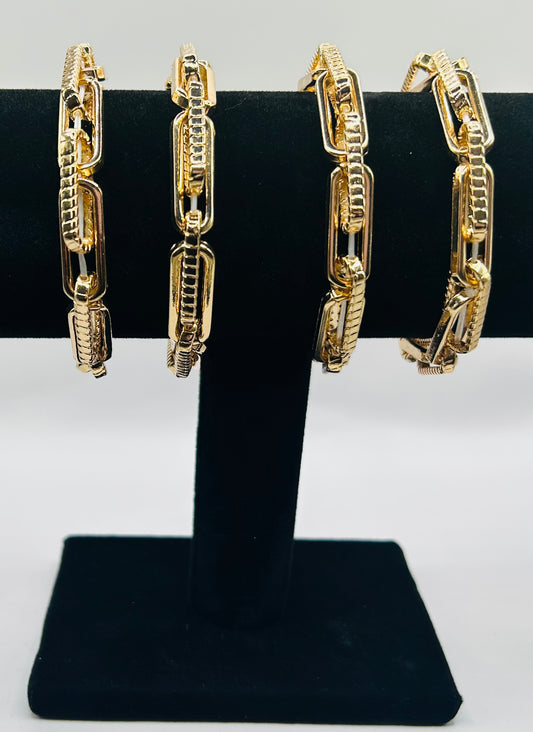 Gold Chain Link Bracelet
